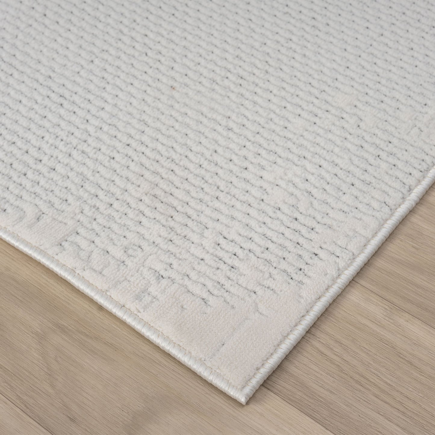 Lavish 715 Ivory Runner