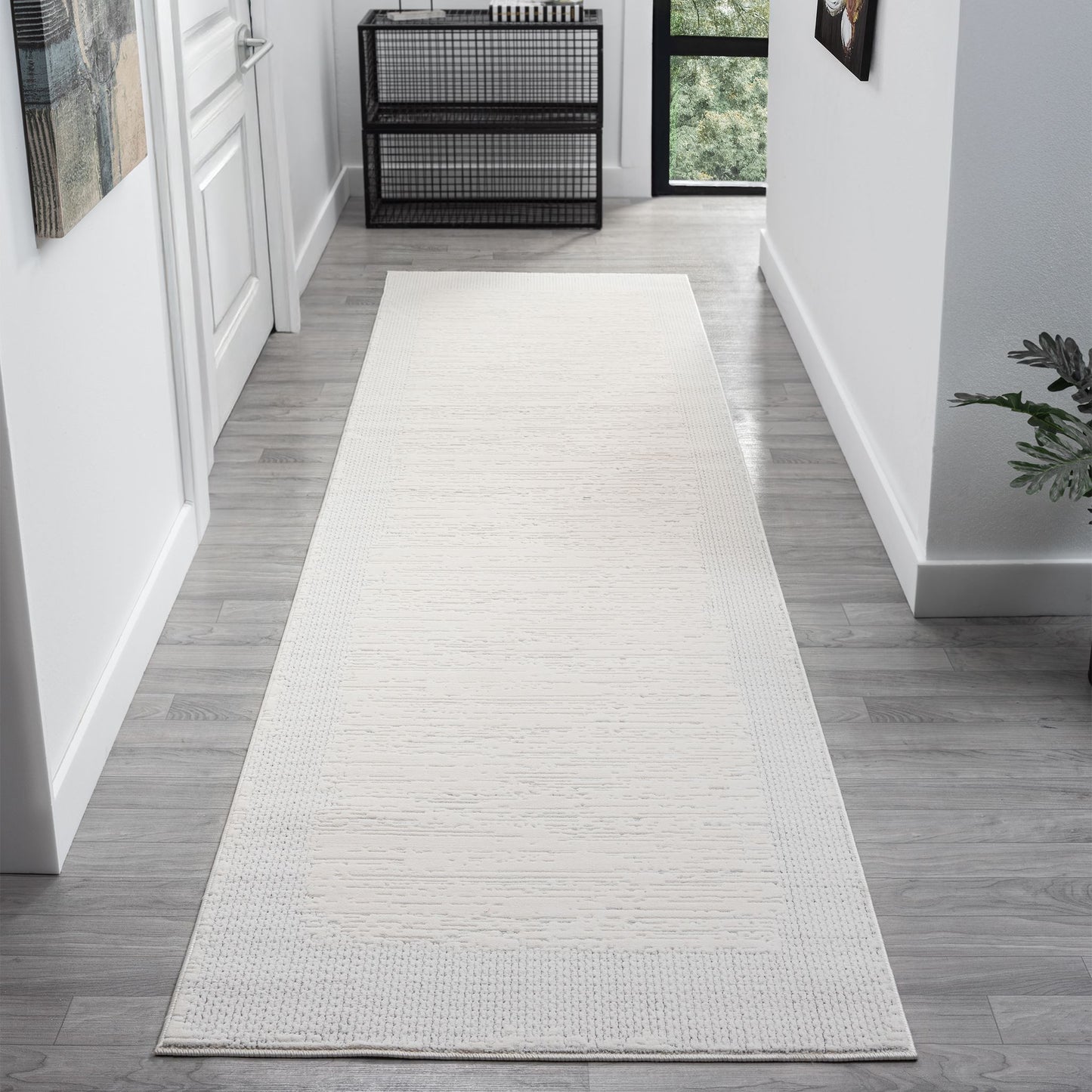 Lavish 715 Ivory Runner
