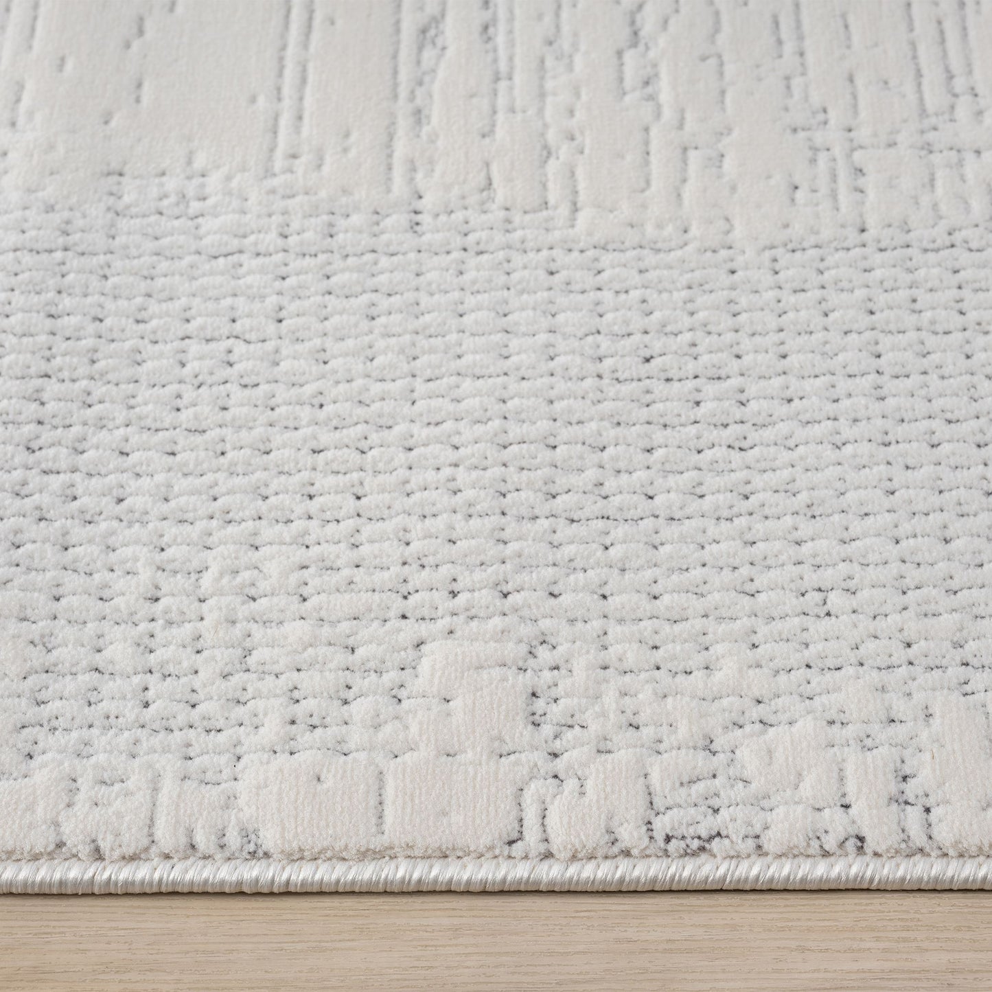 Lavish 715 Ivory Runner