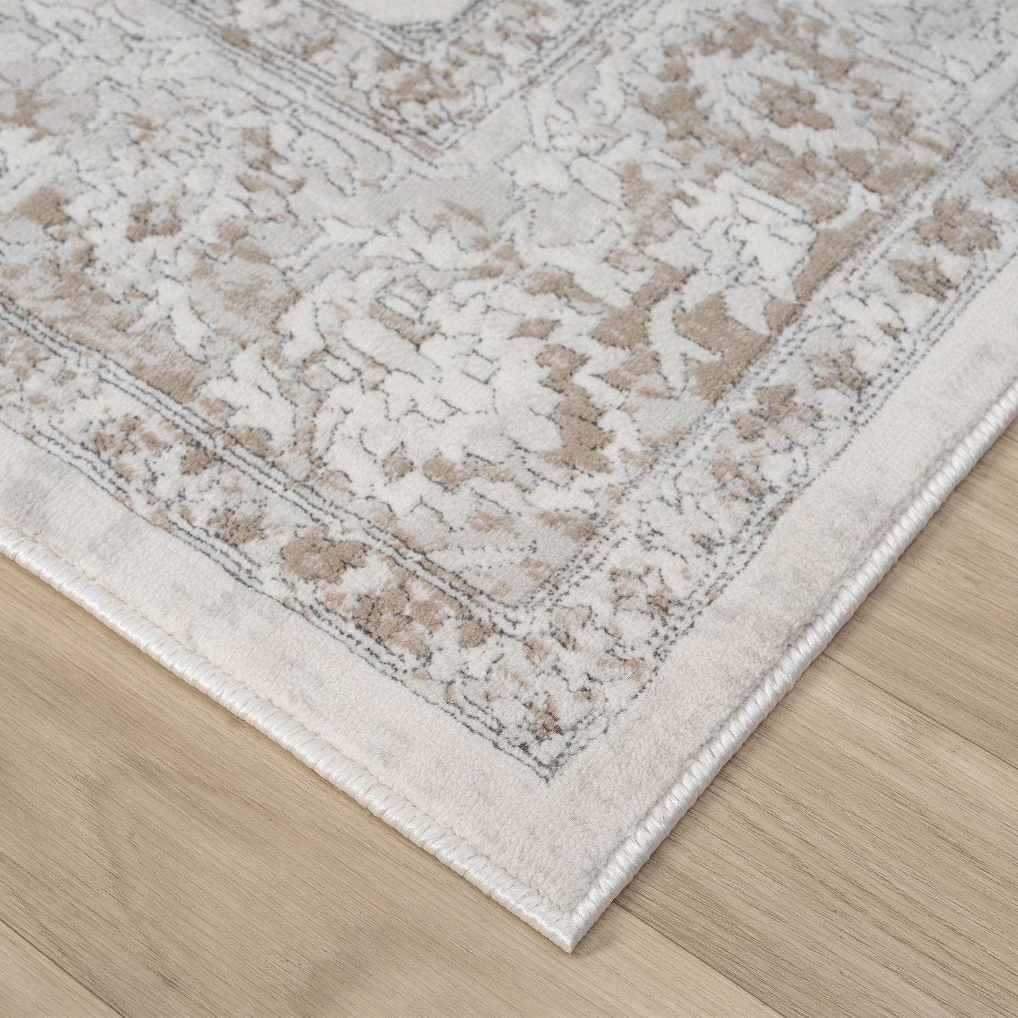 Lavish 716 Pearl Runner