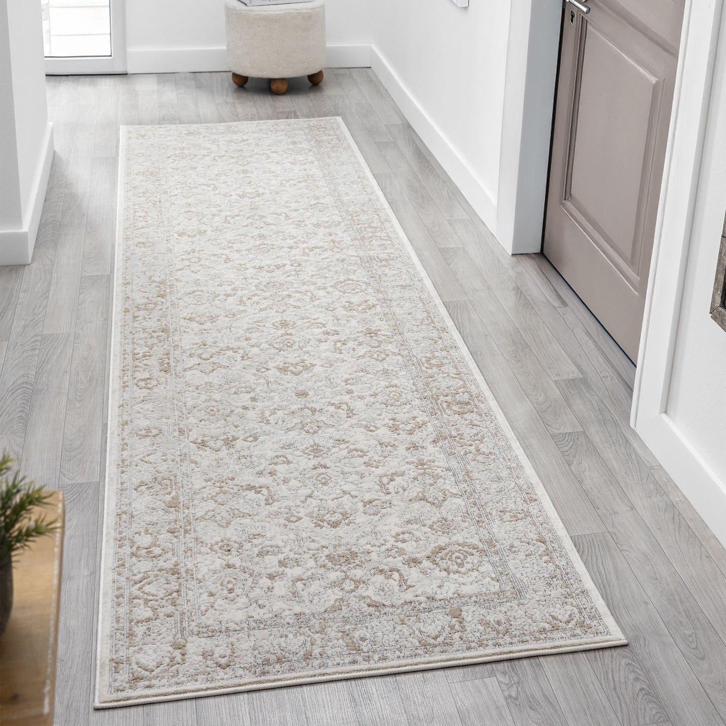Lavish 716 Pearl Runner