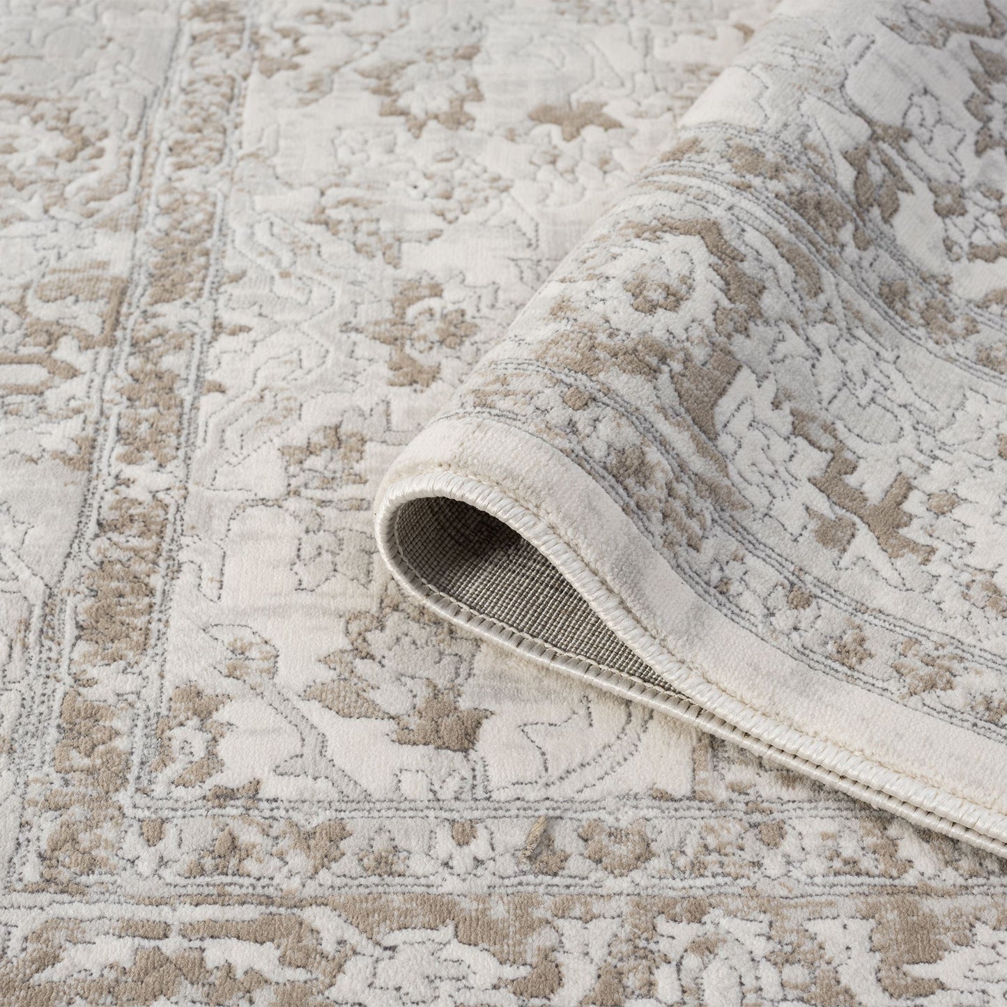Lavish 716 Pearl Runner