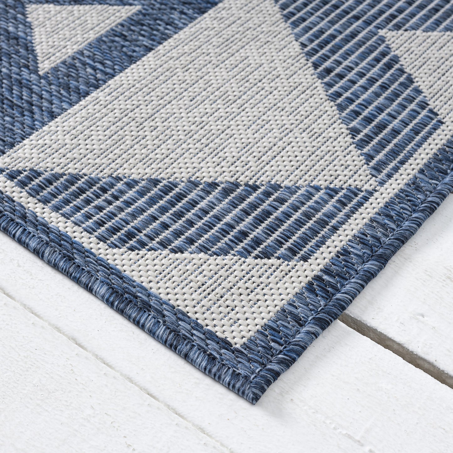 Patio 457 Indigo Runner