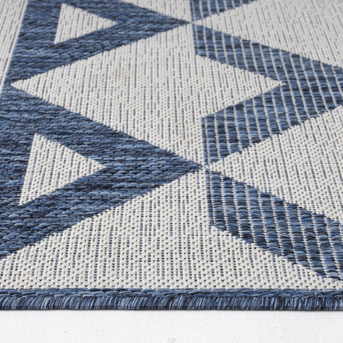 Patio 457 Indigo Runner